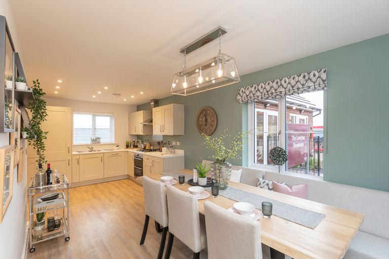 Property 2 of 9. L-Visw-Lev.Leverton-Tib-21-001