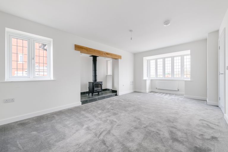Property 3 of 12. Living Room