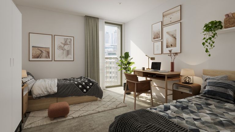 Property 3 of 8. Plot Image