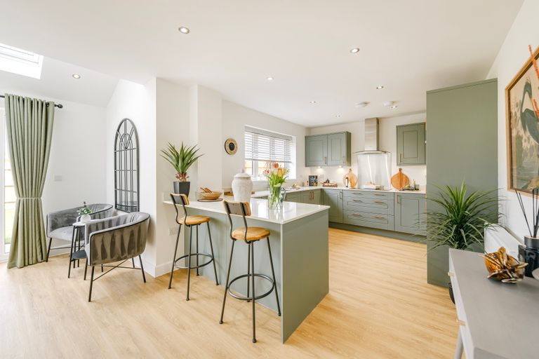 Property 2 of 11. Kitchen/Dining Room