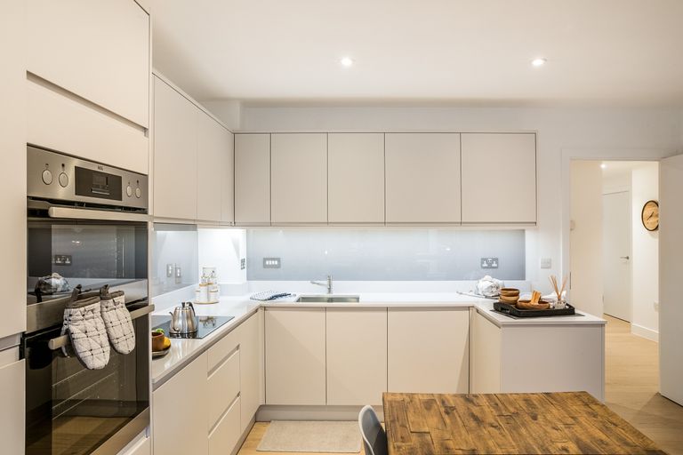 Property 2 of 5. Ui_399_Edgware_Web-35 (5).Jpg