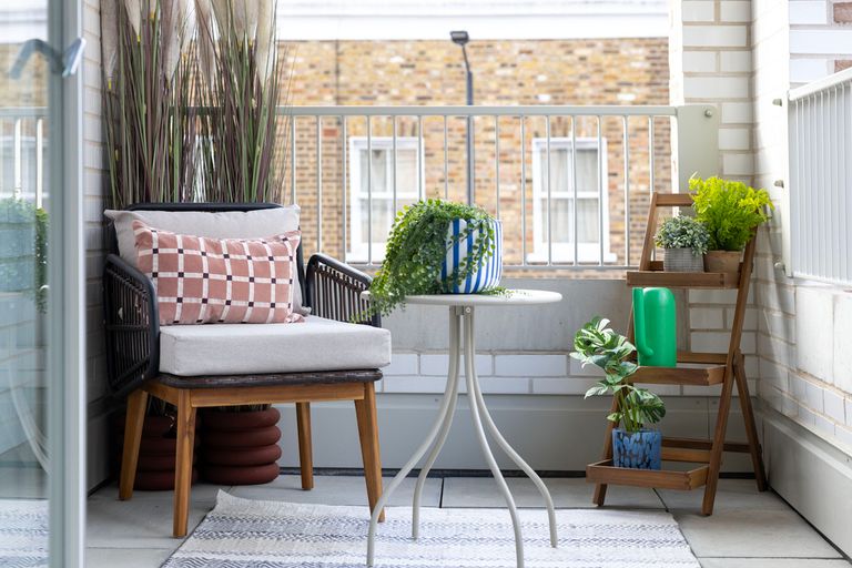 Property 3 of 7. Show Apartment