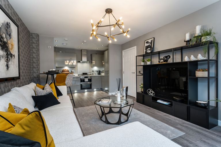 Property 1 of 11. Typical Photography