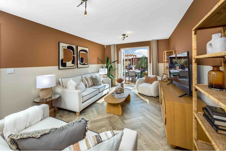 Property 3 of 9. Alderney Lounge