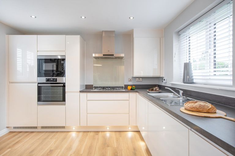 Property 3 of 11. Cook Up A Storm In The Kitchen