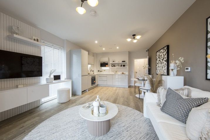 Property 3 of 11. Vb2327916 The Green At Epping Gate   1 Bed Show Apartment Plot 20  38  716x515