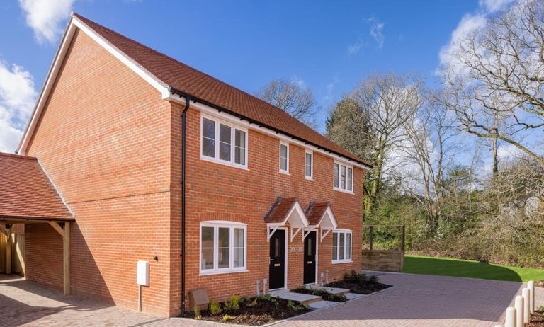 Property 2 of 8. Dandara - Zoopla -