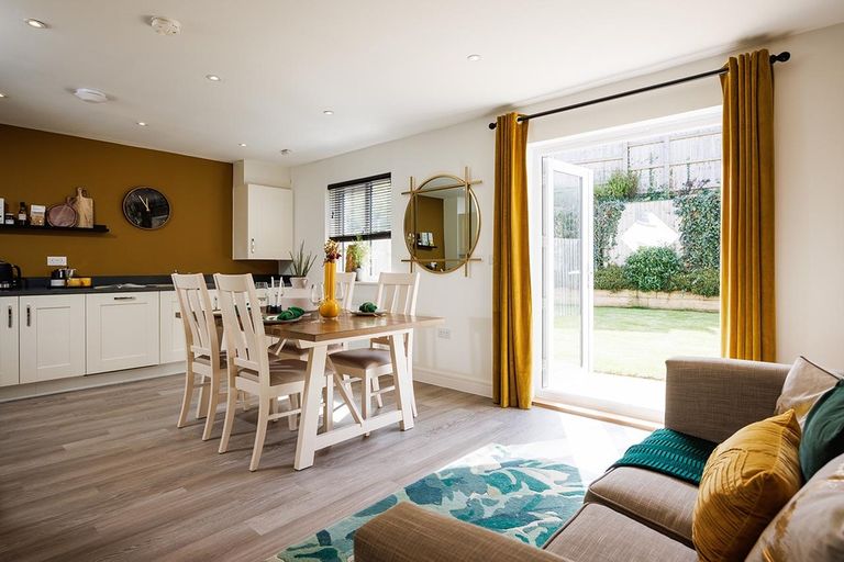 Property 2 of 10. L-Visw-Cwalk-Mylne-Kitchen Diner