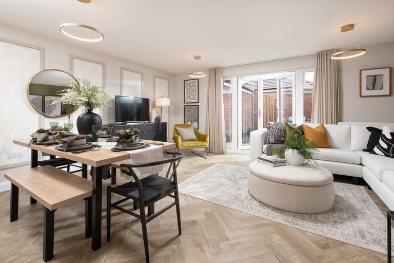 Property 2 of 9. Alder Lounge