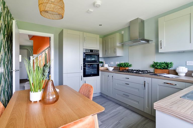Property 3 of 12. Enjoy Meals Together In The Social Kitchen Breakfast Area