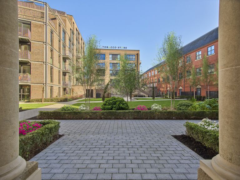 Property 1 of 14. Communal Gardens