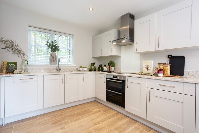 Property 2 of 11. Knightley_04