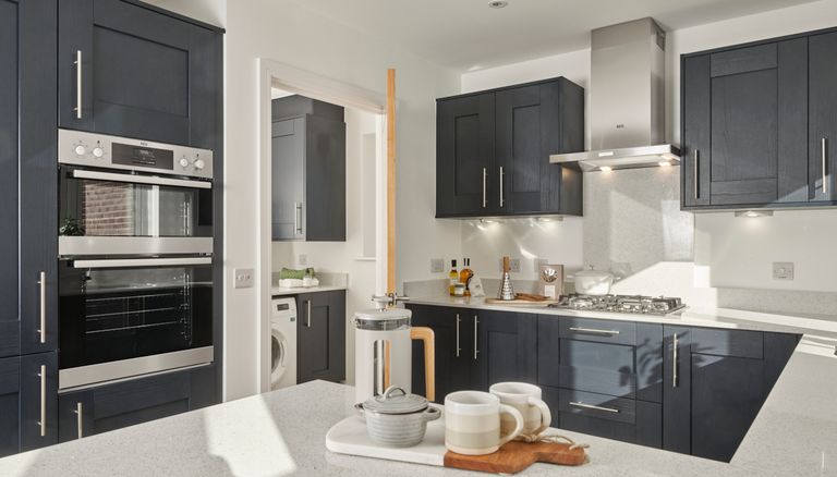 Property 1 of 20. Internal Photography