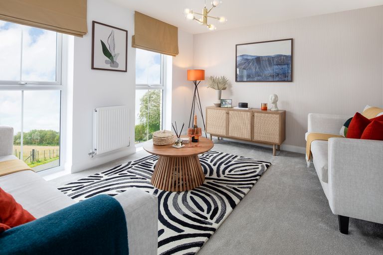 Property 2 of 8. Spacious Lounge In The Haversham 4 Bedroom Home