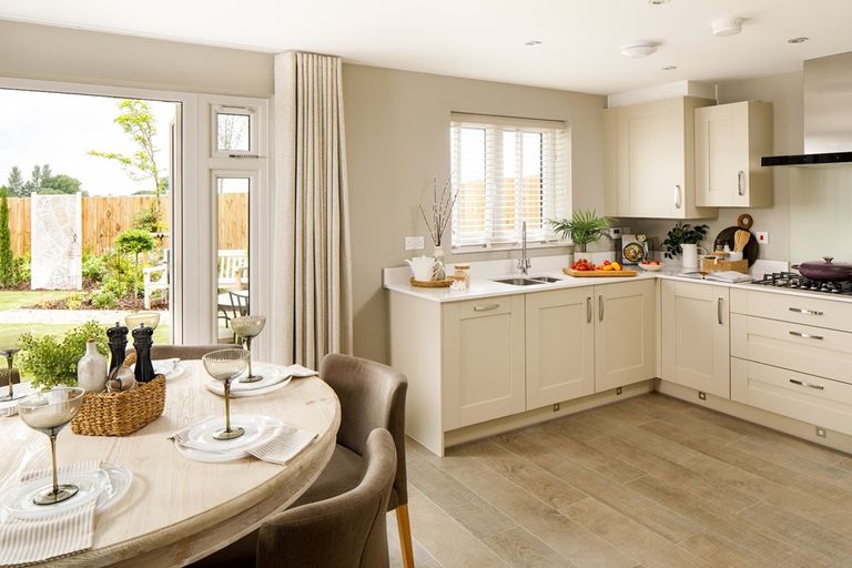 Property 2 of 10. Dine Together As A Family