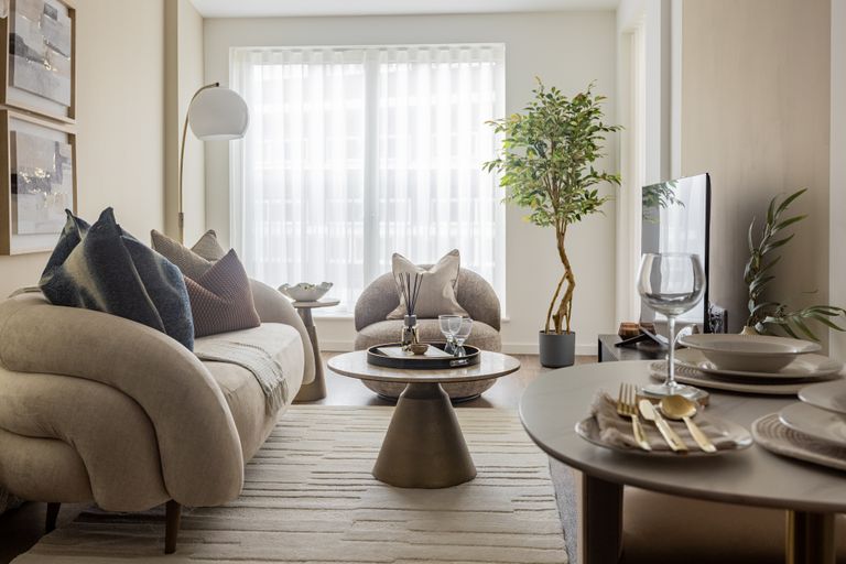 Property 1 of 17. Images