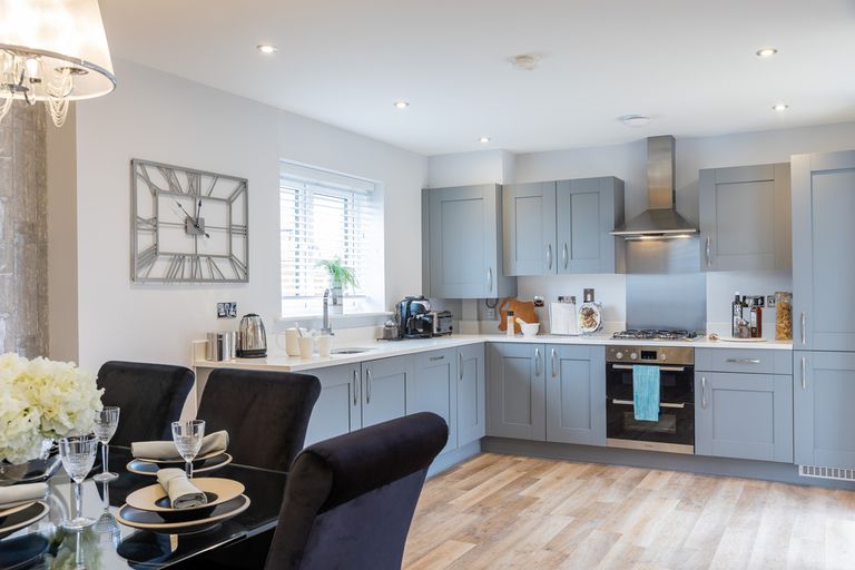 Property 3 of 10. Finches-Park_0B6A6804