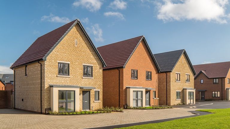 Property 1 of 15. Cross Trees Park, Shrivenham