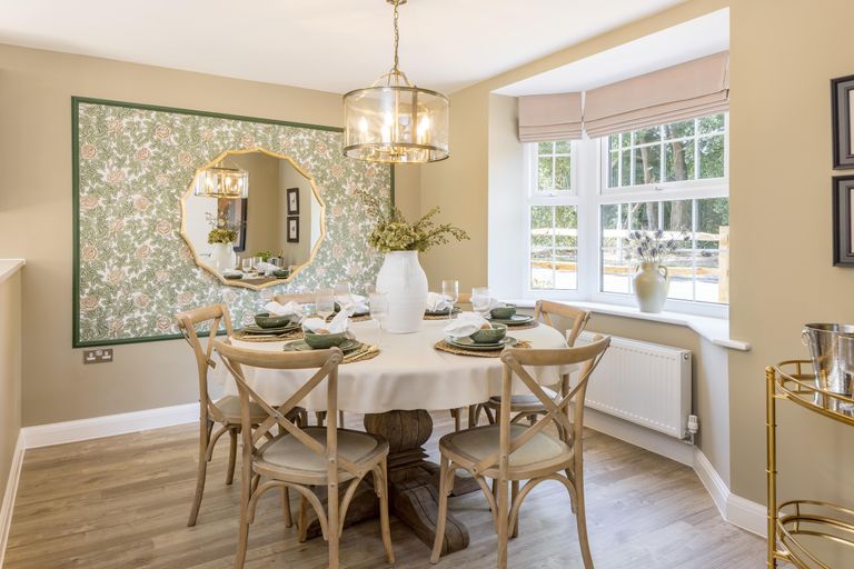 Property 2 of 10. Dining Area Avondale
