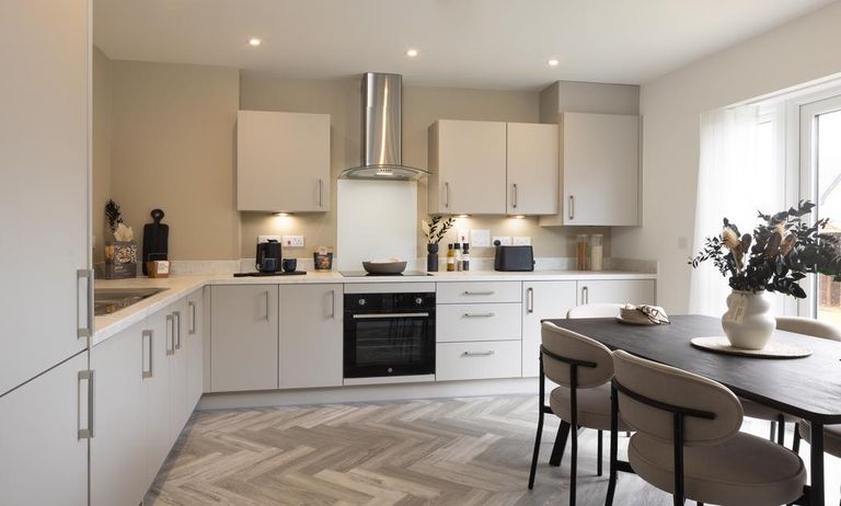 Property 3 of 8. Dandara - Zoopla -