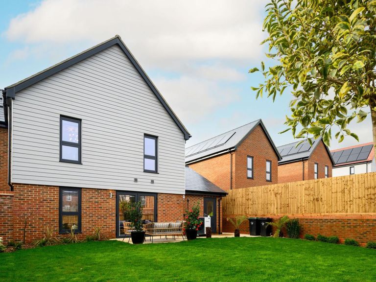 Property 3 of 11. The Noakes, Number 55