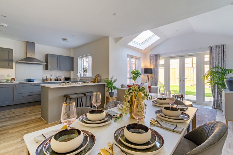 Property 1 of 14. Knights Grove, Newbury