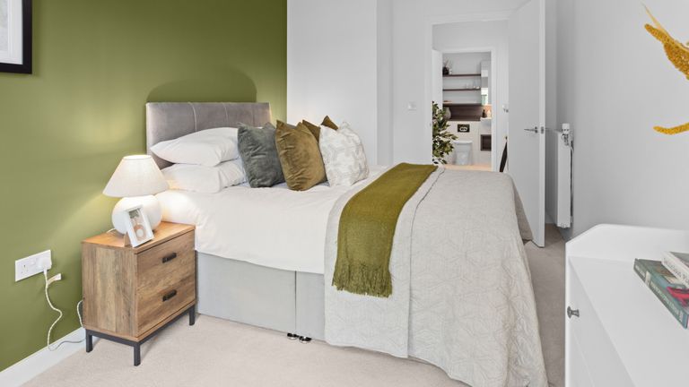 Property 1 of 10. Plot Image