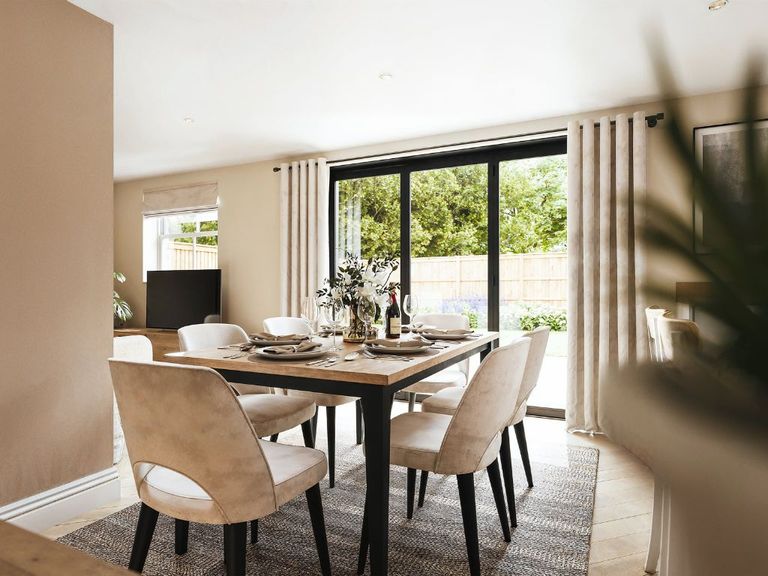 Property 3 of 11. Dining Area