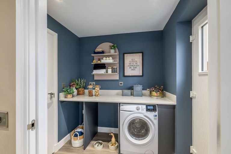 Property 3 of 10. Utility Room In 4 Bedroom Home