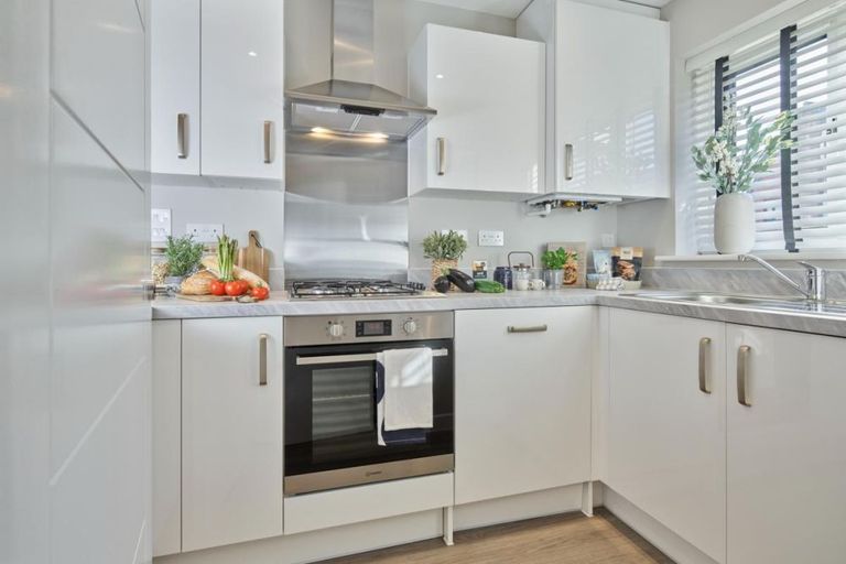 Property 3 of 10. The Leigh