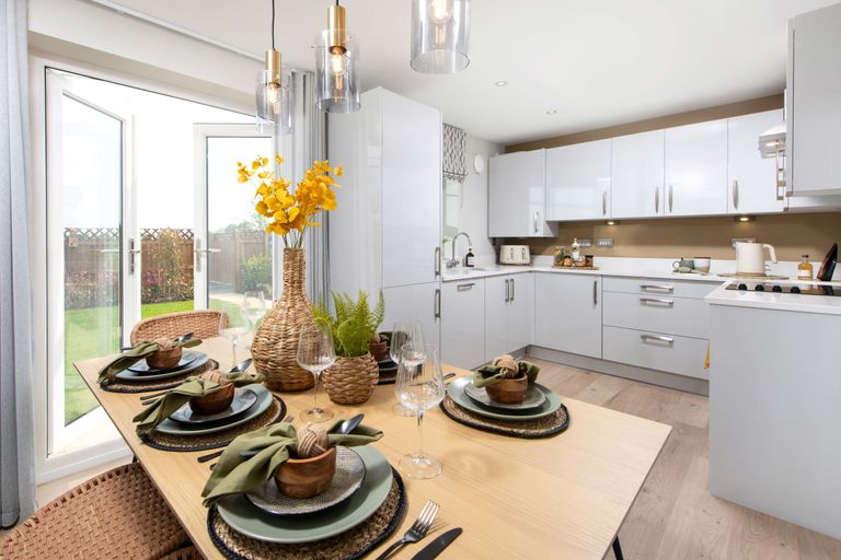 Property 3 of 9. Moresby Internal