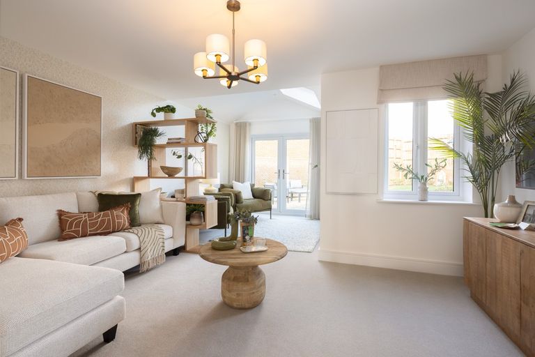 Property 3 of 11. Randall Fields, Stotfold