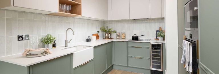 Property 2 of 4. Interior Image Of A Kitchen At Hareshill