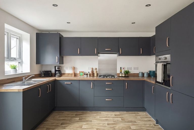 Property 2 of 8. Kitchen Of The Henlow