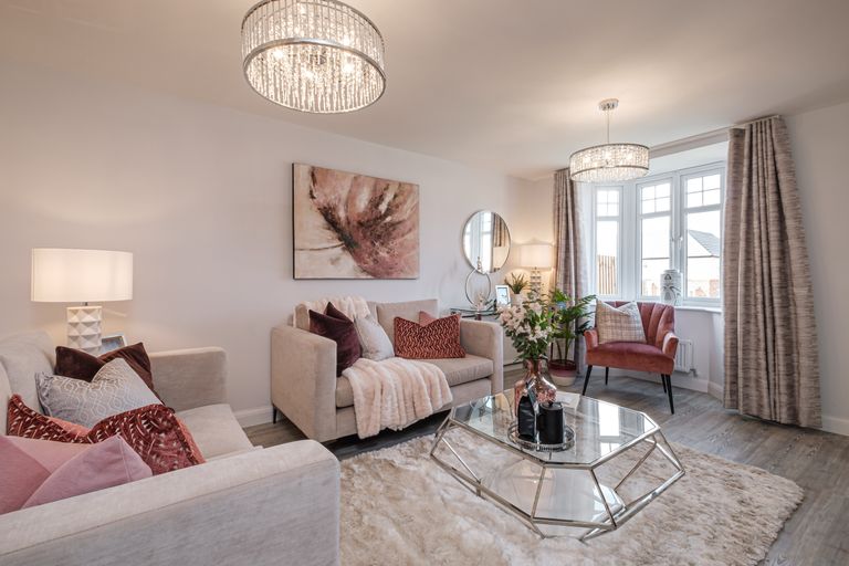 Property 3 of 9. Kennett Lounge With Bay Window