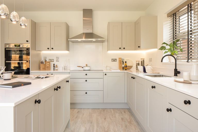 Property 2 of 11. Staggs Farm, Great Dunmow