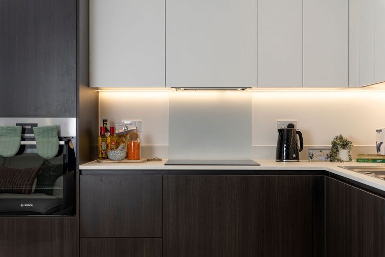 Property 2 of 22. Images