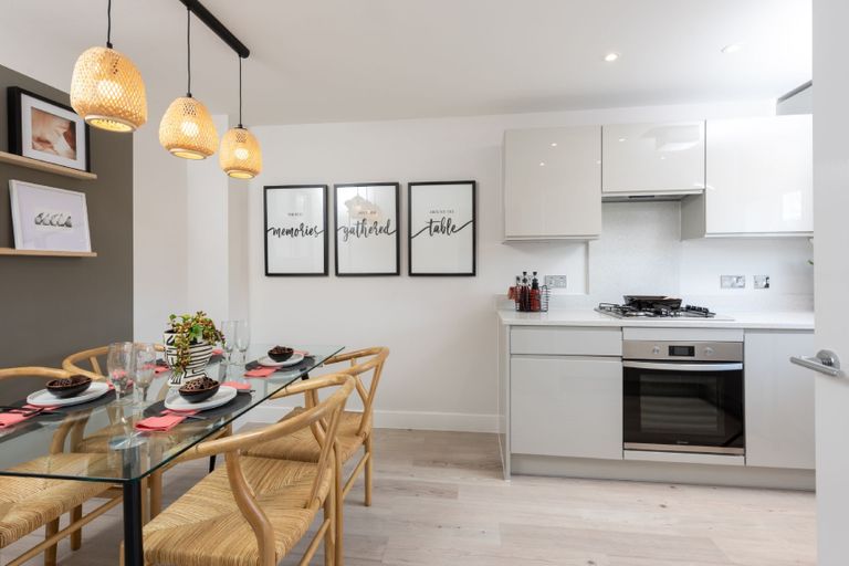 Property 3 of 9. Linden-Eveleigh-Ktd2