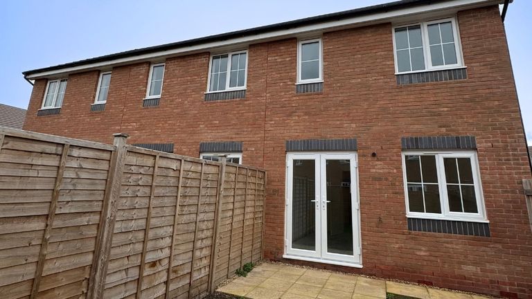 Property 2 of 9. Plot Image