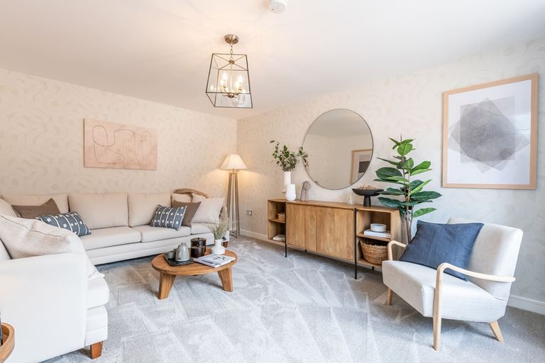 Property 3 of 12. Perfect For Family Nights In