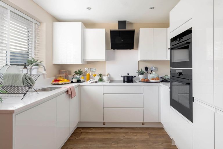 Property 1 of 10. An Open Plan Kitchen Makes Cooking For Family And Friends Easy