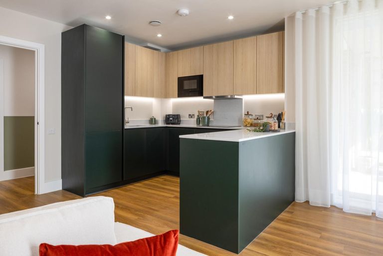 Property 3 of 23. Images