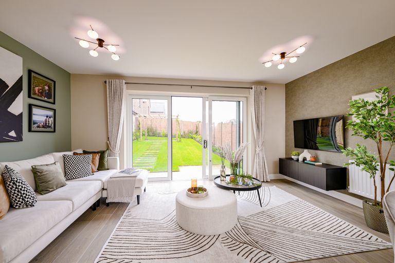 Property 3 of 11. B-Vise-Walpk-Plot3Feb24-005