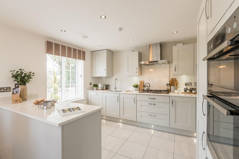 Property 3 of 11. 10 Modern Kitchens To Choose From