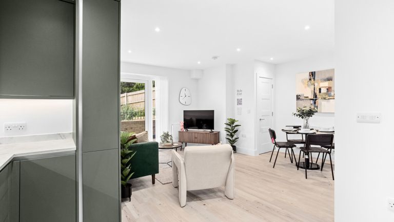 Property 3 of 15. Plot Image