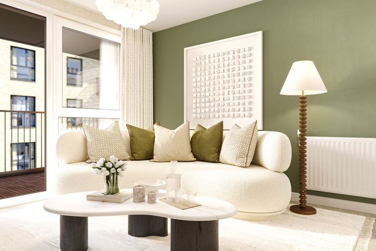 Property 3 of 7. Parkside Square 3Bed