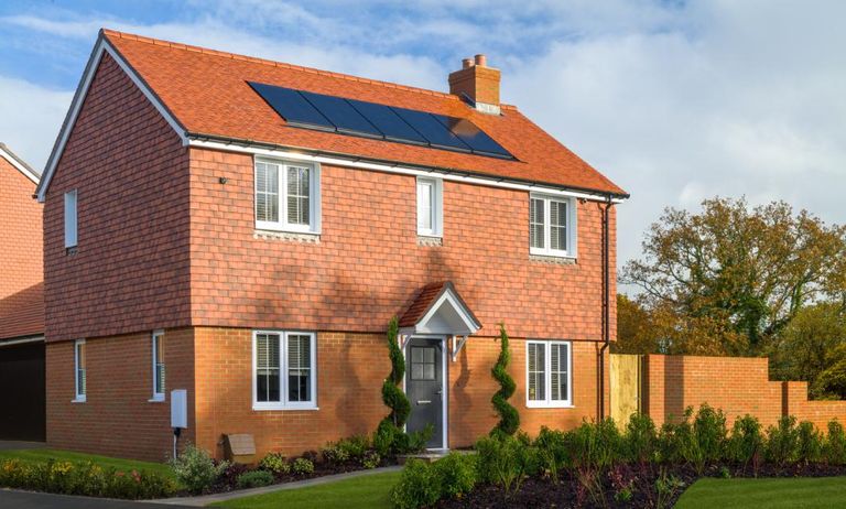 Property 3 of 6. Dandara - Zoopla -