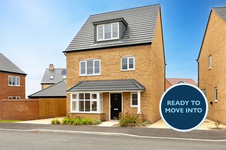 Property 1 of 8. Bovis Homes_East Anglia_Priors Hall Park_The Willow 3