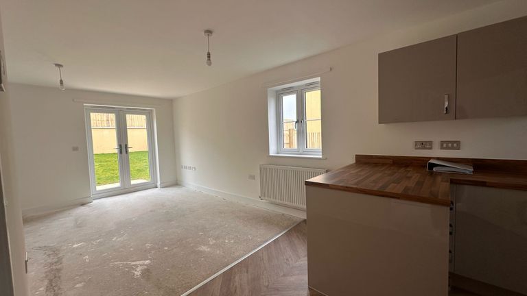 Property 2 of 15. Plot Image