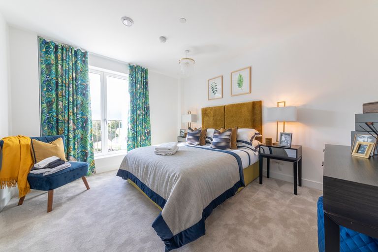 Property 3 of 6. 24.09.11 Cside Hepworth 1Bed Show Apt -152-Hdr